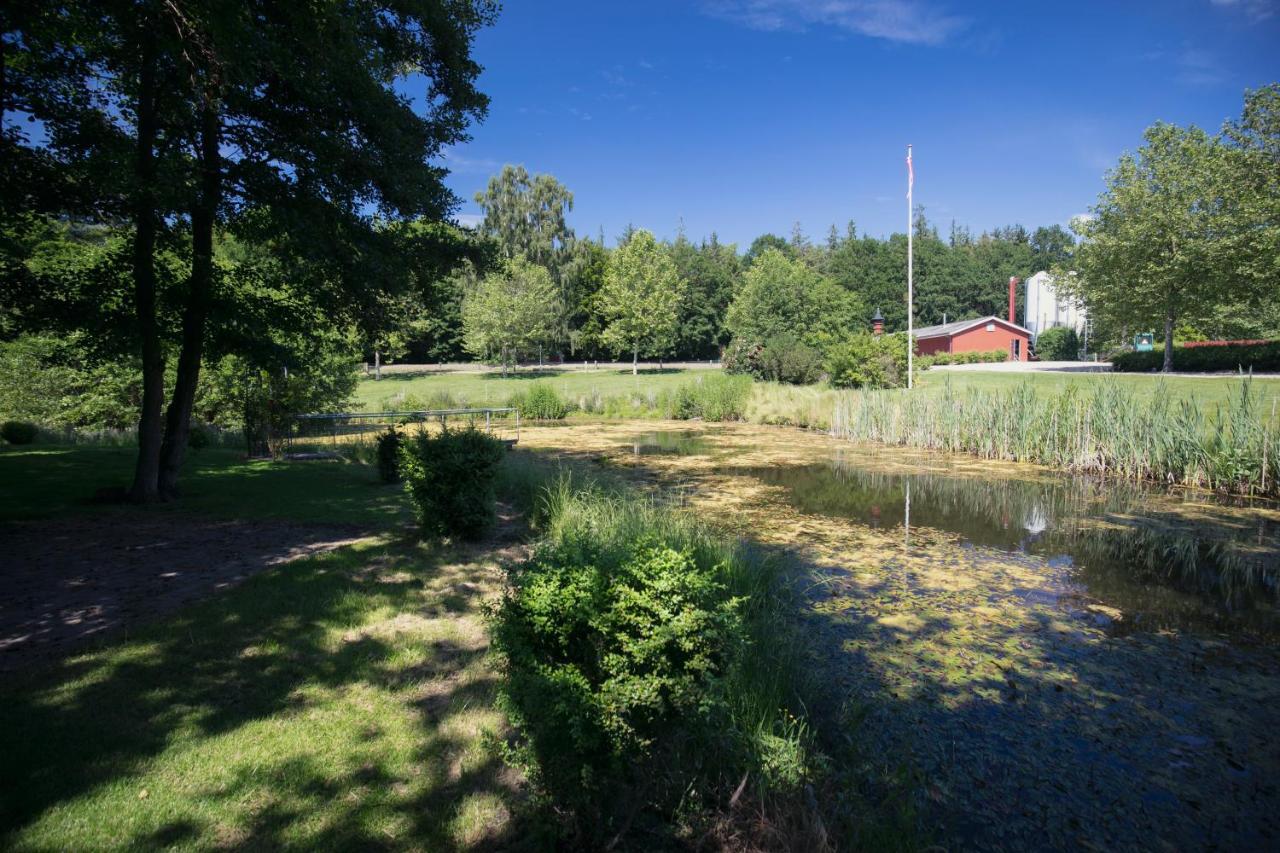 Fjelsted Skov Hotel & Konference Ejby  Exterior photo