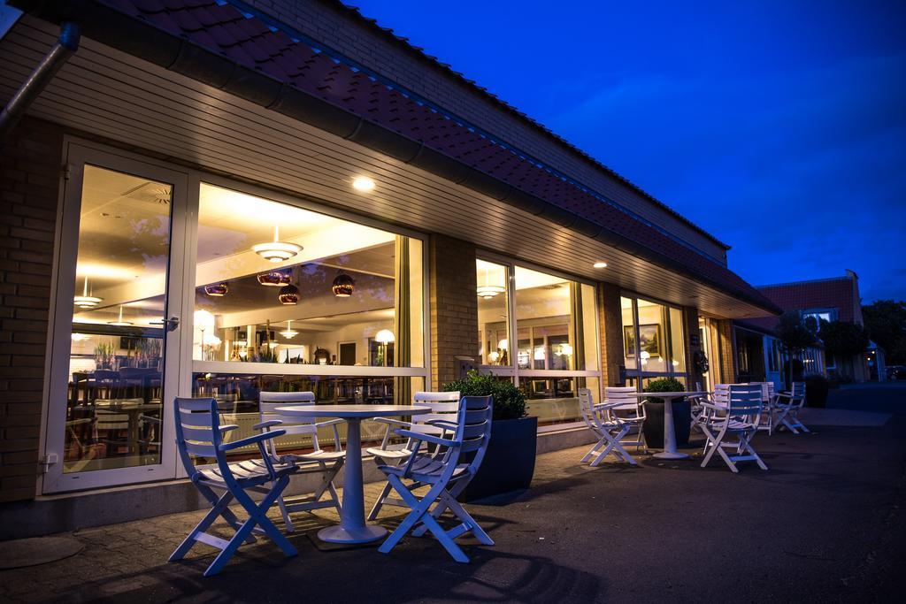 Fjelsted Skov Hotel & Konference Ejby  Exterior photo